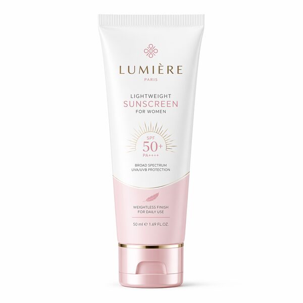 واقي الشمس SPF 50+ خفيف
